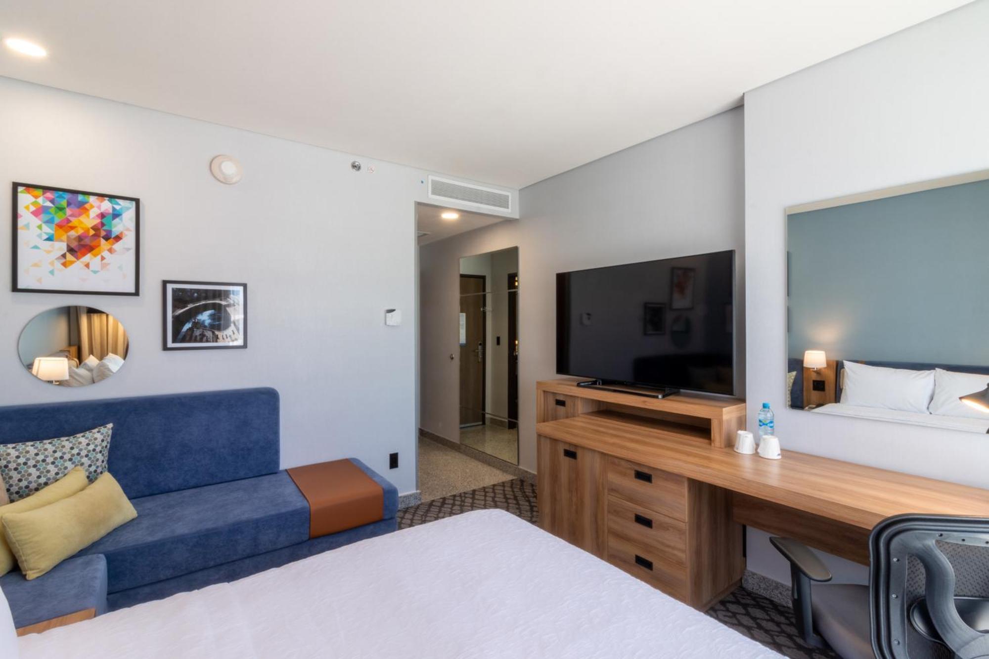 Hampton By Hilton Aguascalientes Downtown Hotel Exterior photo