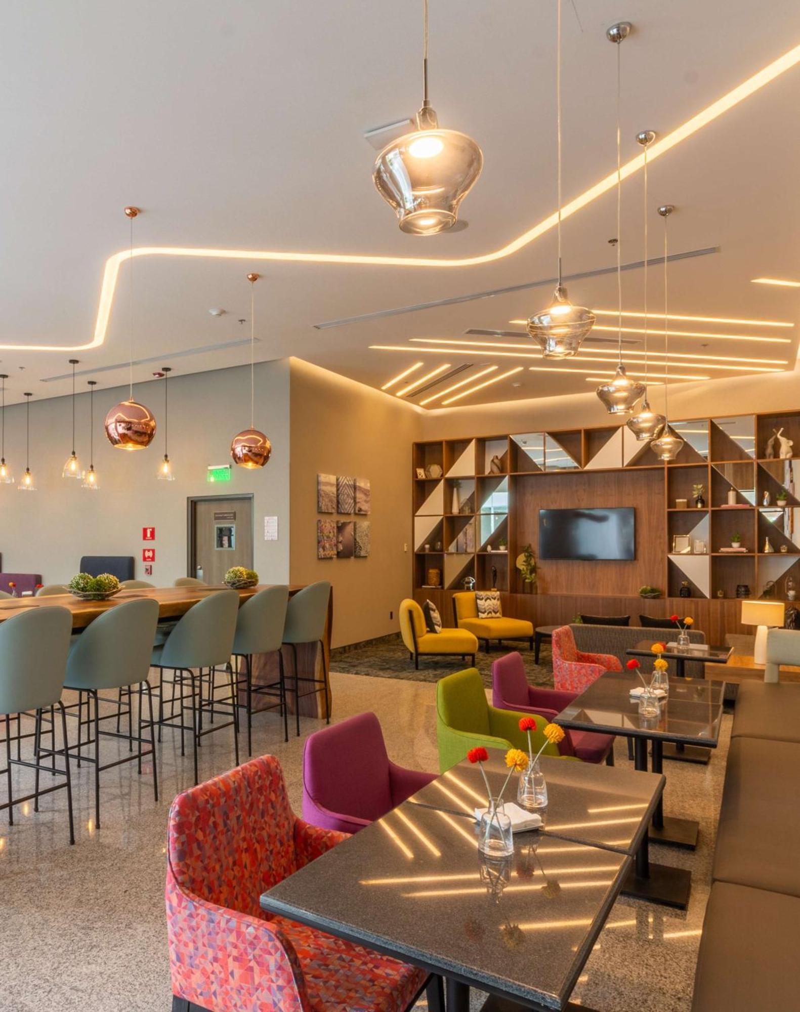 Hampton By Hilton Aguascalientes Downtown Hotel Exterior photo