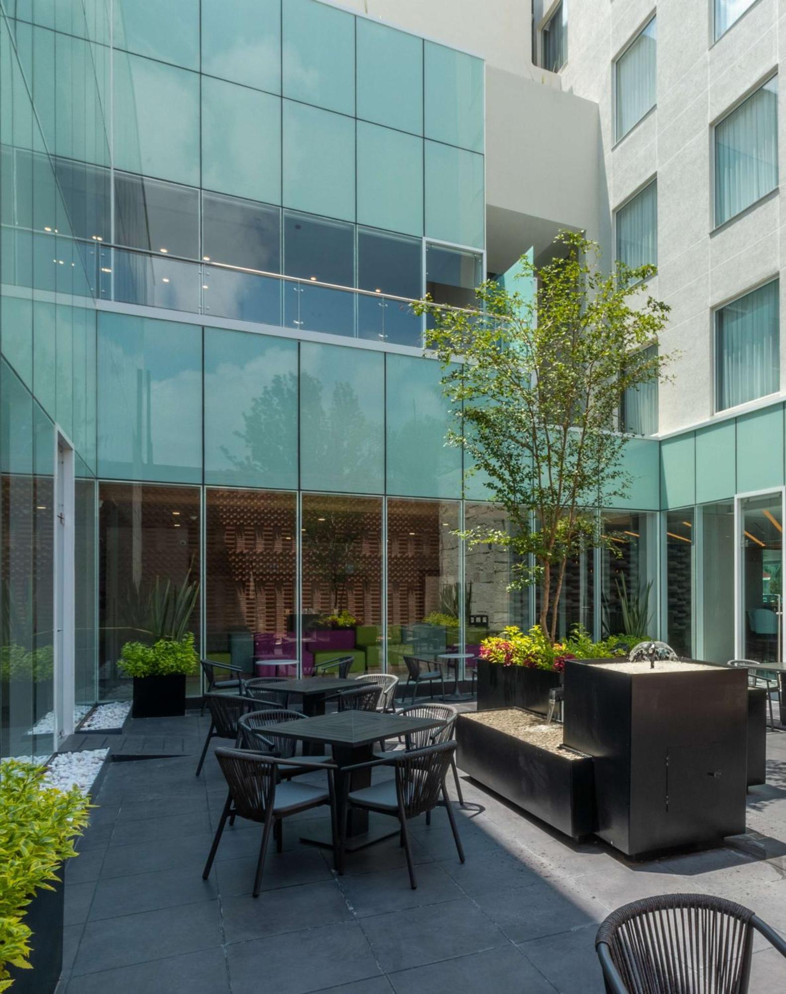 Hampton By Hilton Aguascalientes Downtown Hotel Exterior photo